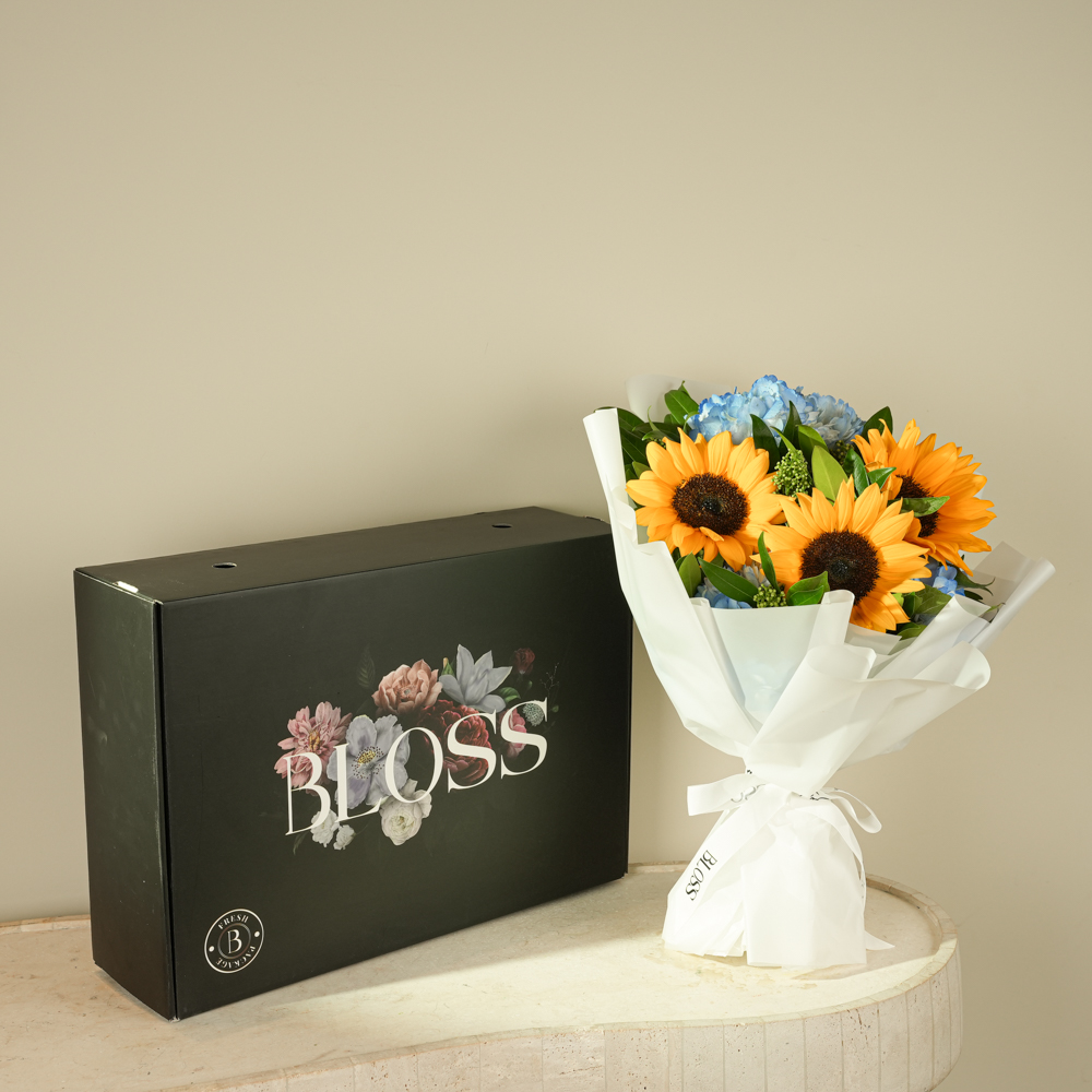 Golden Horizon Bouquet
