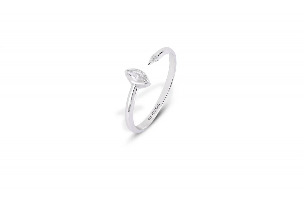 Ring | Claw-ring-S-8 by FLUORITE