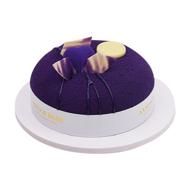 Blue Velvet Cake - large