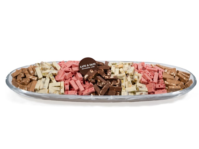 Oval Glass Bowl – Assorted Chocolates